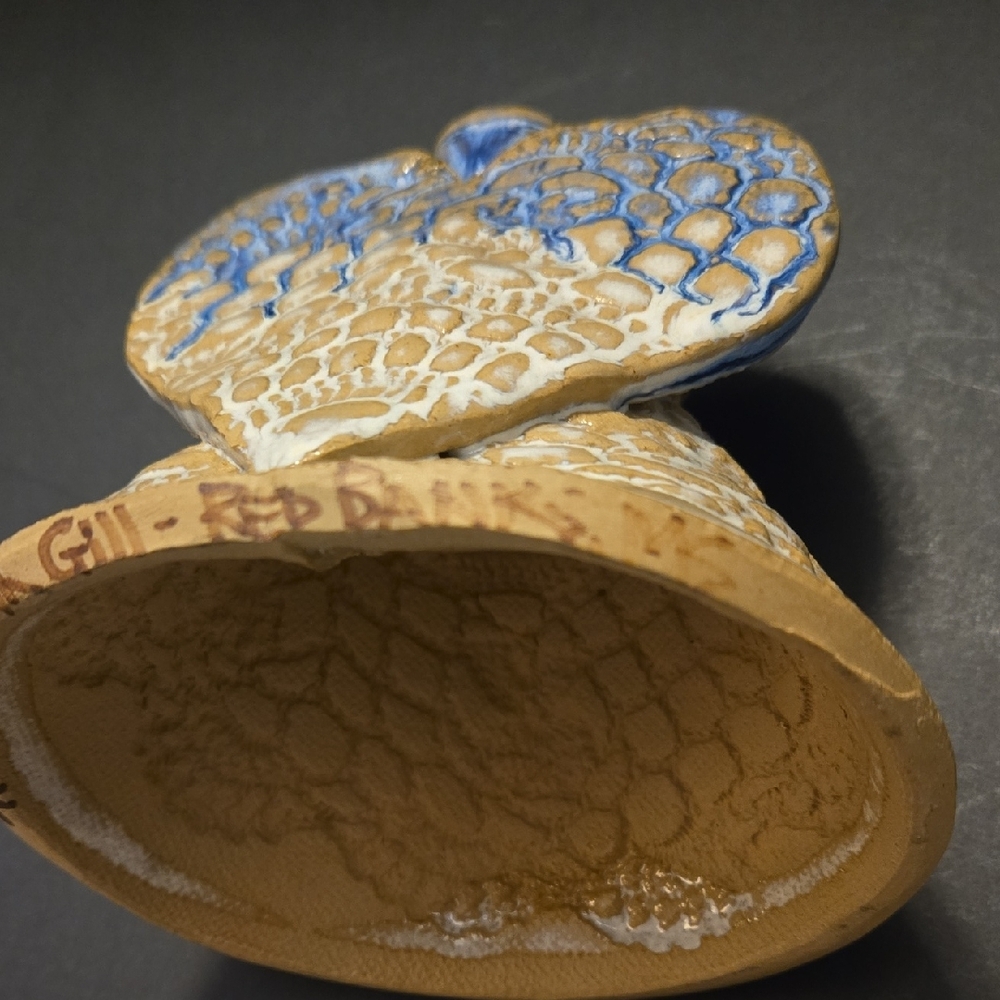 Beautiful Ceramic Angel, By T. Puterbaugh Gill. - Picture 9 of 11